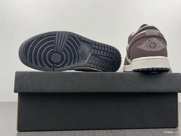 Cheap Kickmax 1 Air DC6991-200 Low Mocha Jordan 0425
